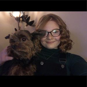 Meet your Posher, Nadia